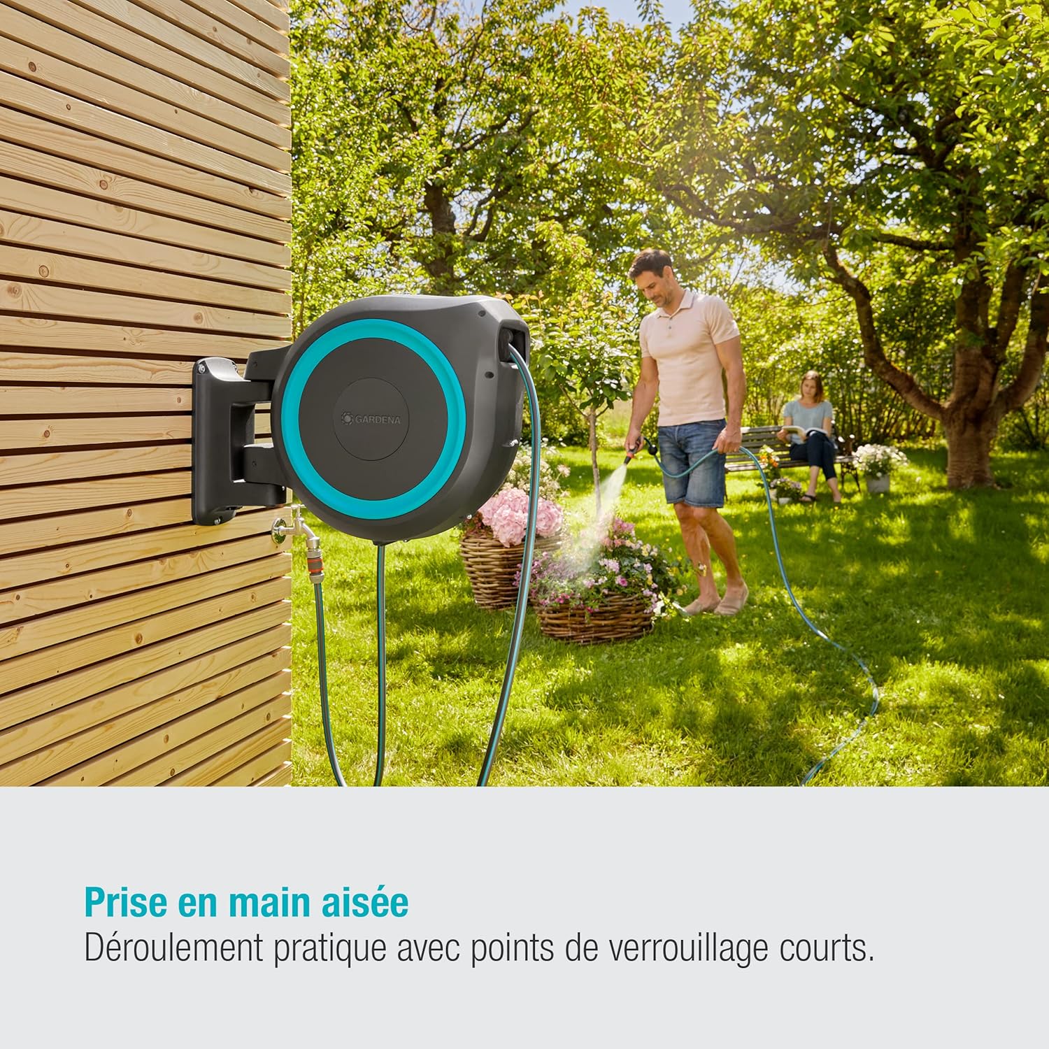 GARDENA Devidoir automatique mural RollUp XL liseret bleu - Longueur 35m - O13mm - Kit complet - Garantie 5 ans 18630-20